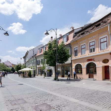Folkloric Loft - Ulita Romaneasca Sibiu Exterior photo
